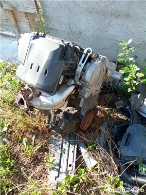 vând motor Renault Clio  - imagine 2