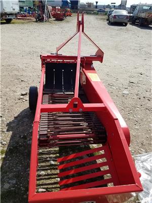 Masina de scos cartofi pe un rand Akpil - imagine 5 Masina de scos cartofi pe un rand Akpil - imagine 5