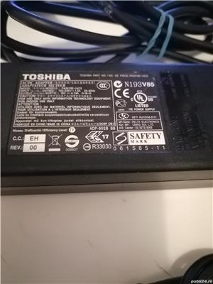 Incarcator Laptop Toshiba PA3516E-1AC3 intrare 100-240V iesire 19V-4.74A - imagine 4
