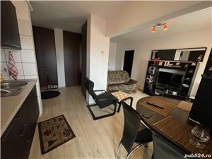 Apartament cu 3 camere decomandat in zona 0 Biserica Sf Treime(str Elena Doamna), bloc din '89,60mp  - imagine 2