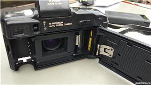 Aparat foto pe film Konica - imagine 2