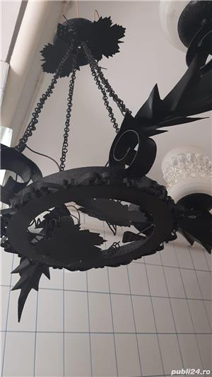 Lustra metalica neagra, cu patru brate din fier forjat, lucrata manual - imagine 2