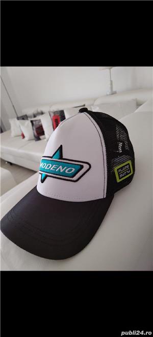 Vând șapcă fashion produs de calitate superioara produs nou nout  - imagine 6
