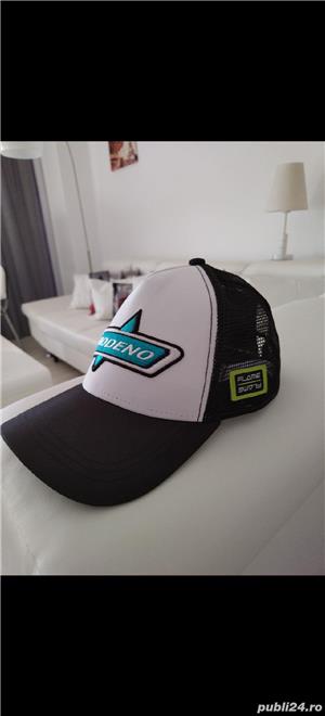 Vând șapcă fashion produs de calitate superioara produs nou nout  - imagine 2
