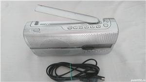 Grundig Music Boy 51 silver FM clock radio alarm clock 10 preset channels - imagine 10