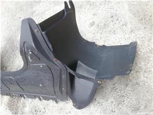 Scut plastic vw golf 5 - imagine 4