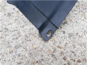 Scut plastic vw golf 5 - imagine 7