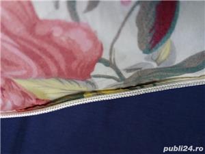 Seturi de cate 2 perne NOI- 2,05 kg puf gasca/set- fermitate ridicata - imagine 4