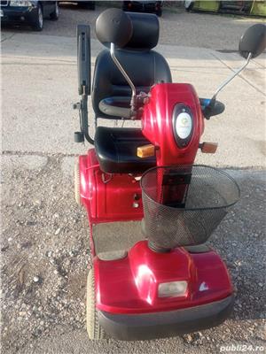 Carucior electric pentru persoane cu dezabilitati handicap - imagine 2