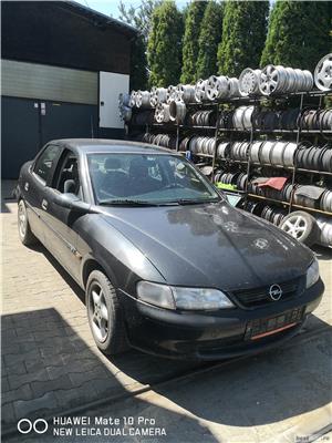 Dezmembrez Opel Vectra - imagine 4