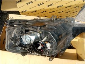 Vând faruri de Citroen C3 - imagine 2