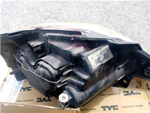 Vând faruri de Citroen C3 - imagine 4