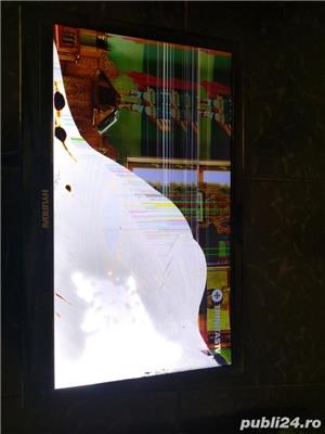 dezmembrez tv led Hyundai 20hyn3400b