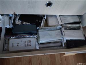 Huse pt telefoane ( 70 buc. ) 