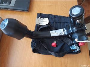 Carlig de remorcare Ford - imagine 2