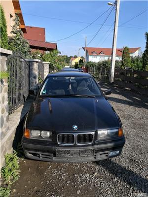 Dezmembrez BMW e 36 compact
