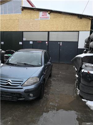 Dezmembrez citroen c3 2005 - imagine 3