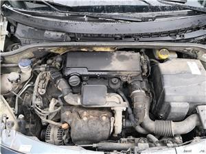 Dezmembrez citroen c3 2005 - imagine 9