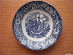 Farfurii decorative din portelan vintage
