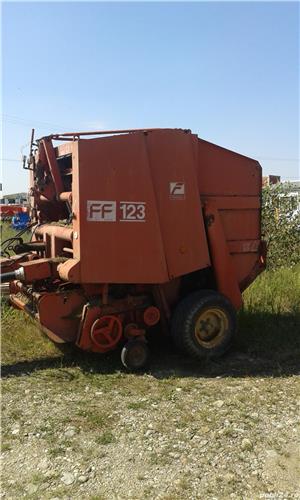 Presa pentru baloti rotunzi Feraboli FF123 - imagine 3