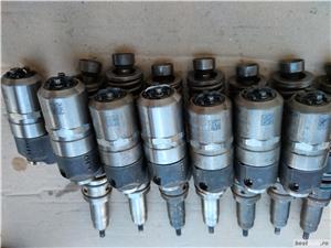 500331074 ­0986441113 Bosch Unitate Pompa-duza Iveco Astra /Trakker /Stralis /Case IH - imagine 5