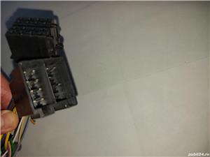 Conectori mama – tata auto pentru sistem audio CD , boxe, inclusiv siguranta