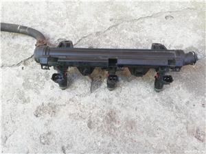 Rampa cu injectoare vw polo 6R 1.2 benzina - imagine 4