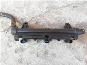 Rampa cu injectoare vw polo 6R 1.2 benzina - imagine 5