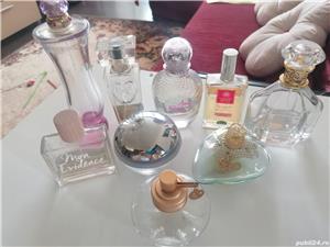 vand sticle parfum si miniaturi bauturi