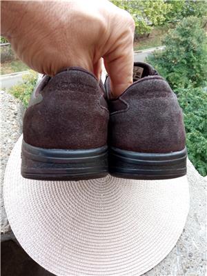 Adidasi piele Lacoste, mar. 42, UK 8 (26.5 cm) made in Thailand. - imagine 5