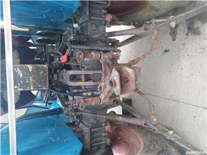 Vând tractor - imagine 3