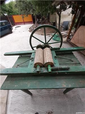 Zdrobitor de struguri - imagine 3