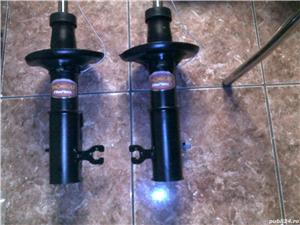 amortizor monroe  fata mazda 323f  nou - imagine 2