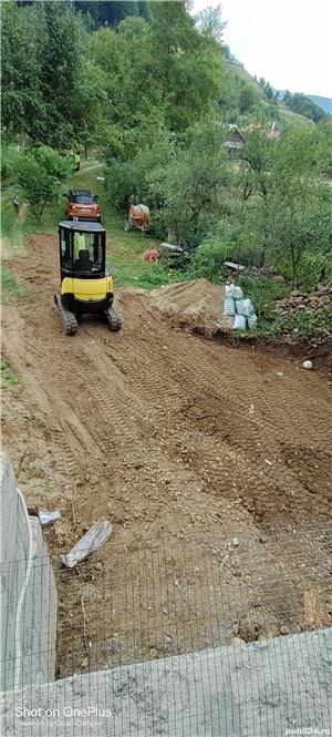 Prestez lucrări cu excavatorul 