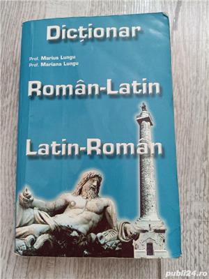 Dicționar român latin/ latin român 