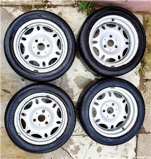 2 Set jenti Smart fortwo argintiu si pe negru stare bună M+S 175 55 r15 spate, 155 60 r15, 145 65 15