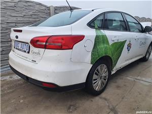 Stop dreapta FORD FOCUS 3 berlina 2013  - imagine 2