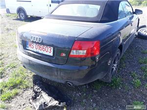 Dezmembrez audi cabrio 2004 - imagine 6