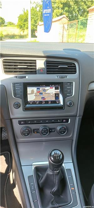  Vand VW Golf 7 Hailand Lounge E6 BlueMotion  - imagine 4