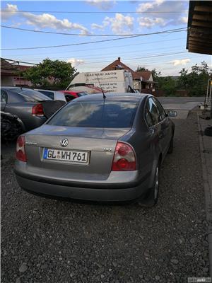 Dezmembrez vw passat 2003 - imagine 10