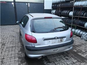 Dezmembrez peugeot 206  - imagine 4