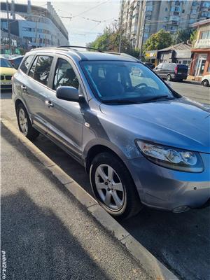  Vând Hyunday Santa Fe - imagine 9