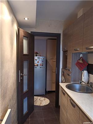  Vand apartament 2 camere - imagine 8