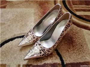 Vand pantofi dama marca SABRES, nr.36.