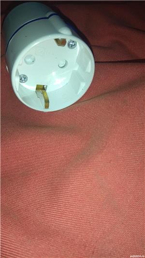 adaptor priza australiana si u.s la priza romaneasca - imagine 2
