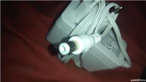 Alimentator 12 V 2,5 A