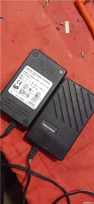 alimentator 220V la 12V 2,35A 30wDC - imagine 3