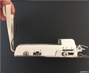 Singer professional buttonholer - imagine 6