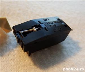 Electronice vechi colectie radio interfon potentiometri lampi casti doza ceramica pick-up wifi USB