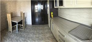 Vand apartament trei camere - imagine 2